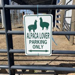Rainbow Magic Alpaca Farm - Fun sign