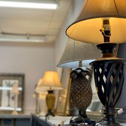 Big Fish Ministries Thrift Store - Lamps and home decor