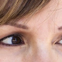 Susan Lawrence Studio - Natural eyebrows & Eyeliner
