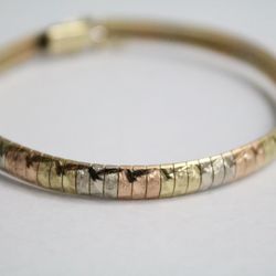 Norwalk Loan Co. - Beautiful Tri-Color 14k Gold