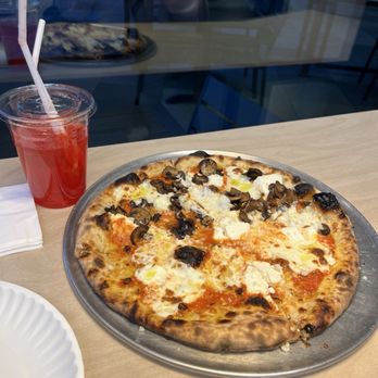 How Ya Dough'n Pizza - Pizza Near Me - Las Vegas, Nevada How Ya Dough'n Pizza - Pizza Near Me - Las Vegas, Nevada