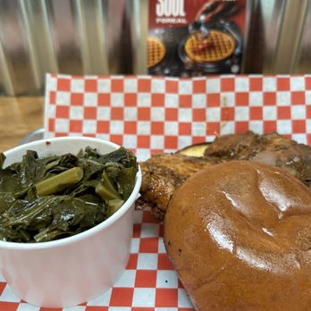 Jackie's Place - Peach habanero chicken sandwich and collard greens - Soul Food Near Me - San Jose, California Jackie's Place - Peach habanero chicken sandwich and collard greens - Soul Food Near Me - San Jose, California