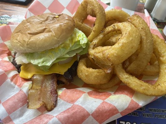 Lee's Sandwich Shop by null