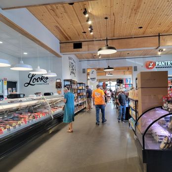 Look’s Marketplace - The meat counter - Grocery Near Me - Sioux Falls, South Dakota Look’s Marketplace - The meat counter - Grocery Near Me - Sioux Falls, South Dakota