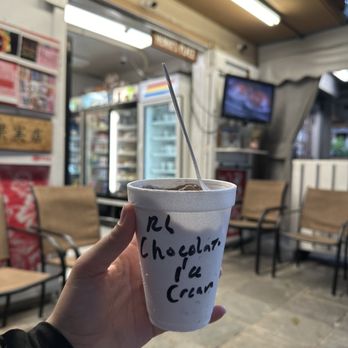 Henry's Place - Yum!!! Only $10 - Ice Cream & Frozen Yogurt Near Me - Honolulu, Hawaii