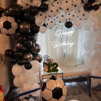 Face By Sanaz - Balloon decoration for soccer - Makeup Artists Near Me Face By Sanaz - Balloon decoration for soccer - Makeup Artists Near Me