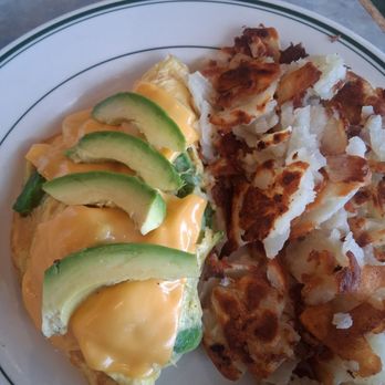 Bosco's Diner - Cheese and avocado 3 egg omelet with home potatoes - American Near Me - Victorville, California