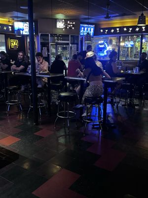 Holiday Club by null