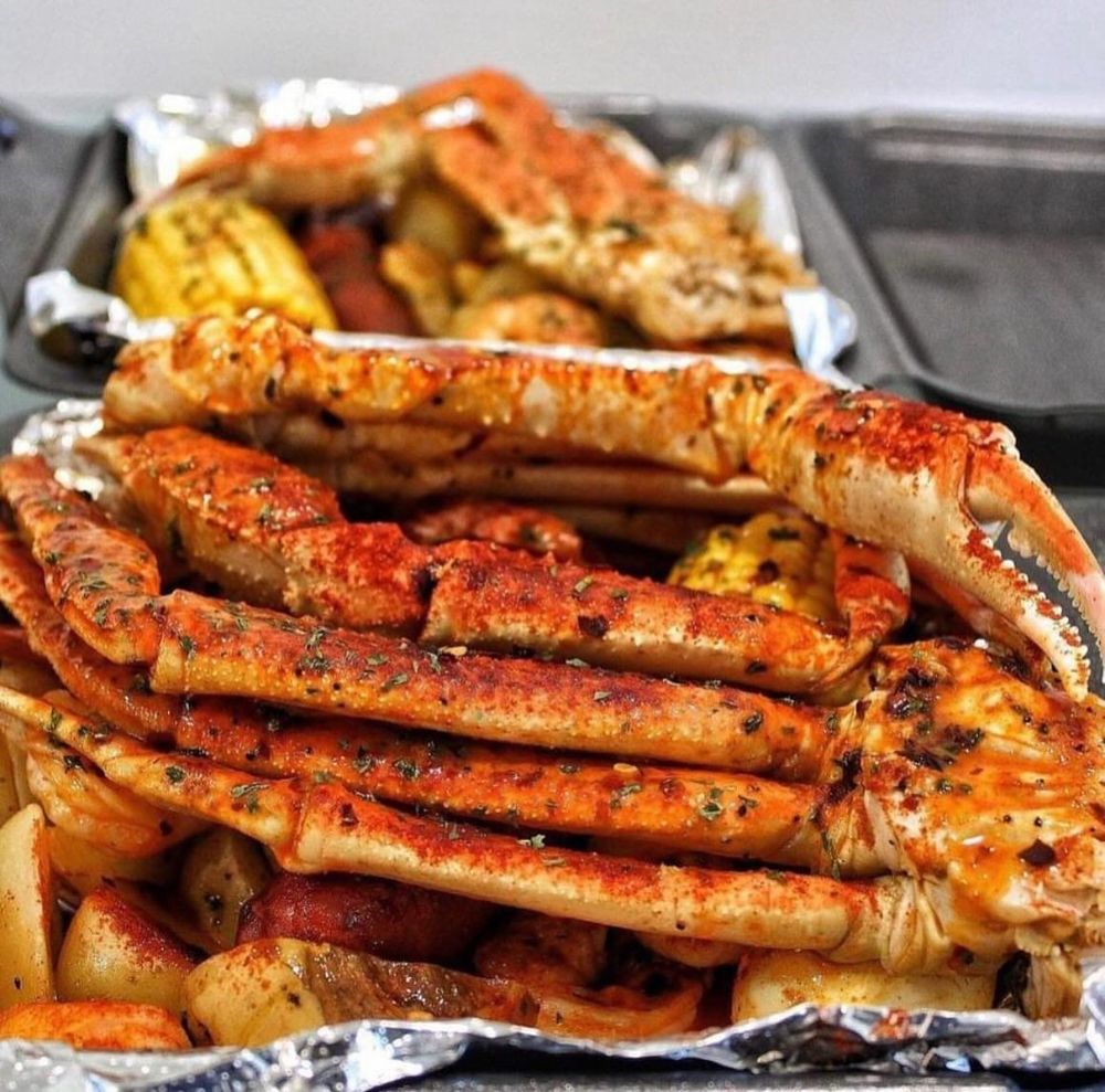 KRAB KINGZ SEAFOOD Updated September 2024 157 Photos & 178 Reviews 7740 Watson Rd, St