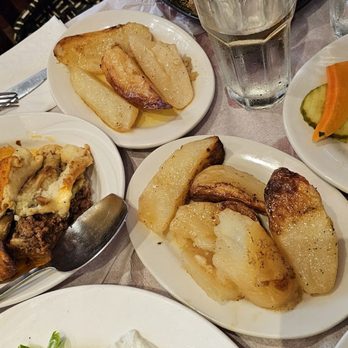 Stamatis Restaurant - Greek Near Me - Astoria, New York