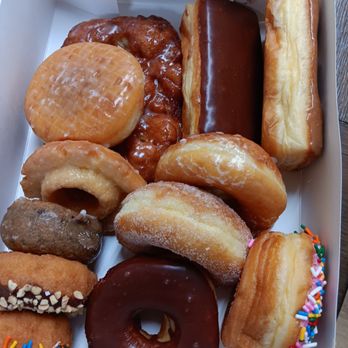 Happy Donuts - Donuts Near Me - Kent, Washington
