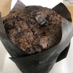 Wired Internet Coffee Bar - That cholocate muffin tho!