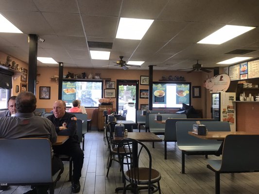Three Little Pigs Bar-B-Q by null