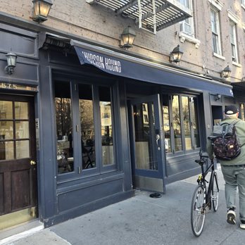 Hudson Hound - Outside - Irish Pub Near Me - New York, New York Hudson Hound - Outside - Irish Pub Near Me - New York, New York