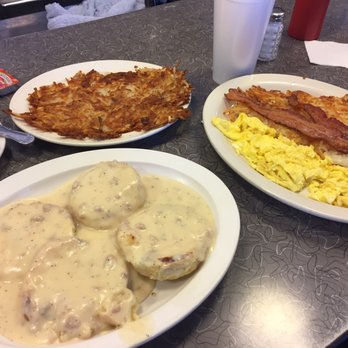 Town Topic - Full order of biscuits and gravy with hashbrowns well done ! Awesome breakfast - Burgers Near Me - Kansas City, Missouri Town Topic - Full order of biscuits and gravy with hashbrowns well done ! Awesome breakfast - Burgers Near Me - Kansas City, Missouri