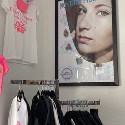 Finders Keepers Body Piercings - T-Shirts and baseball caps!