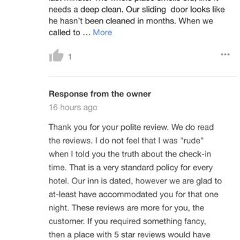 Covered Bridge River View Lodge - Apparently the owner thinks a clean room is a luxury. - Resorts Near Me - Jackson, New Hampshire