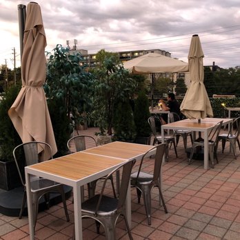 Sariwon Korean Bbq Restaurant - Patio - Korean Near Me - Thornhill, Ontario