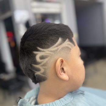 El Dorado Barbershop - Barbers Near Me - Kent , Washington El Dorado Barbershop - Barbers Near Me - Kent , Washington