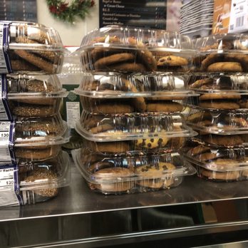 H & L Bagels - Bagels Near Me - Brooklyn, New York