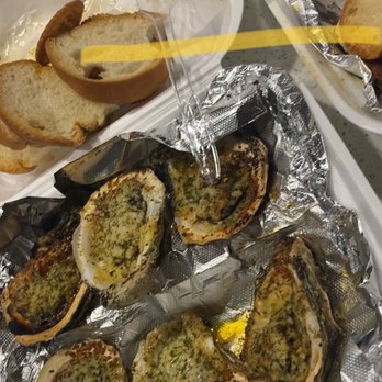 Ray's Uptown - Chargrilled Oysters - Cajun/Creole Near Me - New Orleans, Louisiana