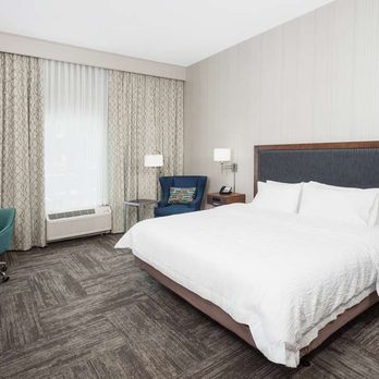 Hampton Inn Kennebunk Kennebunkport - Guest room - Hotels Near Me - Kennebunk, Maine Hampton Inn Kennebunk Kennebunkport - Guest room - Hotels Near Me - Kennebunk, Maine