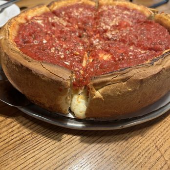 GIORDANO’S - Updated January 2026 - 236 Photos & 260 Reviews - 7105 ...