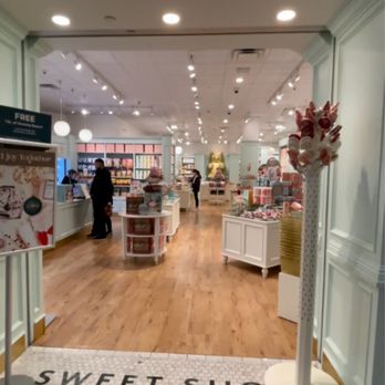 Lolli and Pops - Entrance to the store - Candy Stores Near Me - Denver, Colorado Lolli and Pops - Entrance to the store - Candy Stores Near Me - Denver, Colorado