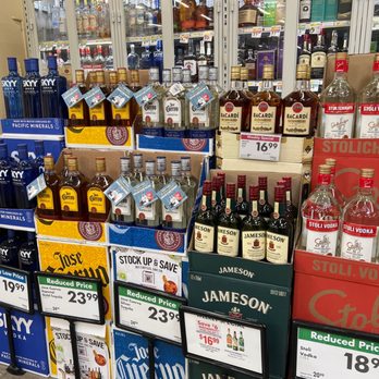 Grocery Outlet - Grocery Near Me - San Lorenzo, California