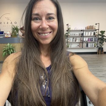 The Oasis Studio By Min - Before pic - Hair Salons Near Me - Cypress, Texas The Oasis Studio By Min - Before pic - Hair Salons Near Me - Cypress, Texas