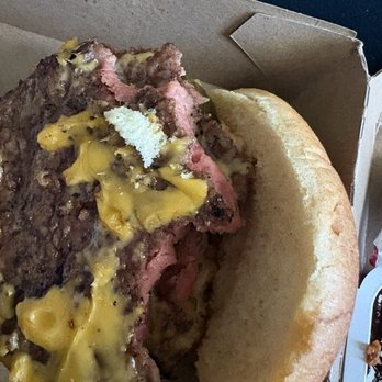 Farmer Boys - Bacon boy burger - Breakfast & Brunch Near Me - Riverbank, California
