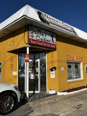 Queens Cuisine by null