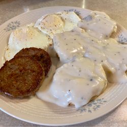 Sweet Owen Country Store - "Ole Frankie"
Breakfast served all day