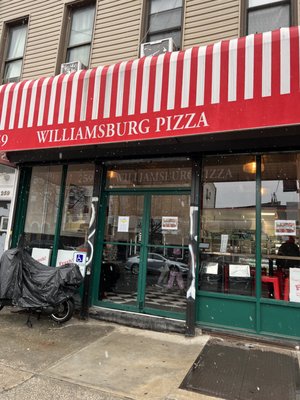 Williamsburg Pizza by null