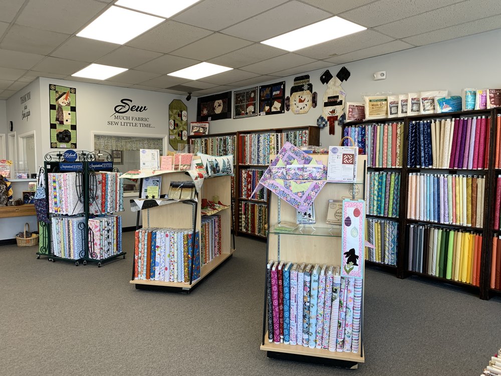 SEW SPECIAL Updated September 2024 16 Photos 688 W Main St
