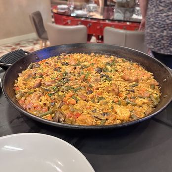 Jaleo - Chicken & Veggie Paella - Spanish Near Me - Washington, DC, District of Columbia
