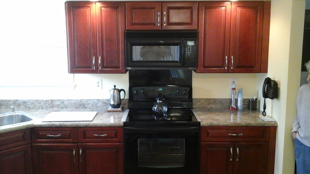 Slide of Kabinet King