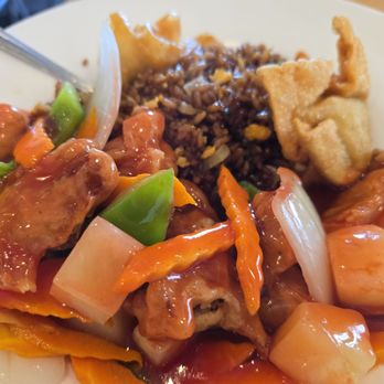 Mai Lee - Vietnamese Near Me - Saint Louis, Missouri
