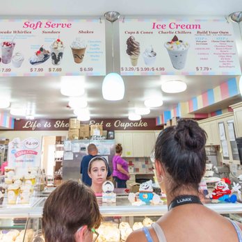 Cupcake Charlie's - PRices - Bakeries Near Me - Newport, Rhode Island