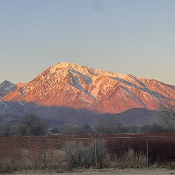 Erick Schat's Bakkery - Looking west from Bishop Fairground - Bakeries Near Me - Bishop, California Erick Schat's Bakkery - Looking west from Bishop Fairground - Bakeries Near Me - Bishop, California