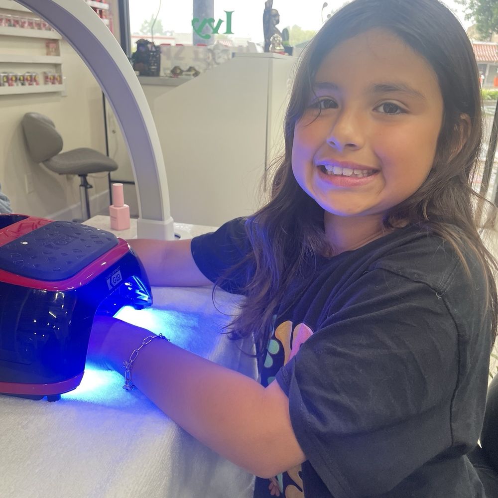 Ivy Nails & Spa - Nail Salons Near Me - Glendora, California