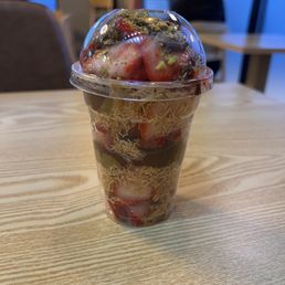 Strawberry Chocolate Dubai