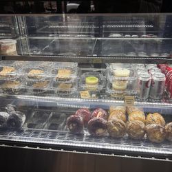 Golden Clover Cafe - Counter goodies