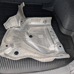 Pep Boys - Toyota Corolla lower exhaust heat shield