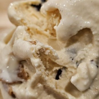 Rookie's - Peanut Butter and Chocolate Chip Ice Cream up close. You can almost taste it. - Ice Cream & Frozen Yogurt Near Me - Cave Spring VA, Virginia Rookie's - Peanut Butter and Chocolate Chip Ice Cream up close. You can almost taste it. - Ice Cream & Frozen Yogurt Near Me - Cave Spring VA, Virginia