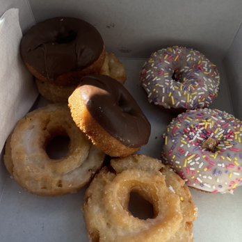 Ronald's Donuts - Half dozen to go - Donuts Near Me - Las Vegas, Nevada Ronald's Donuts - Half dozen to go - Donuts Near Me - Las Vegas, Nevada
