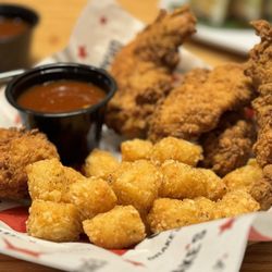 Drake's Paddock Shops in Louisville gift card
