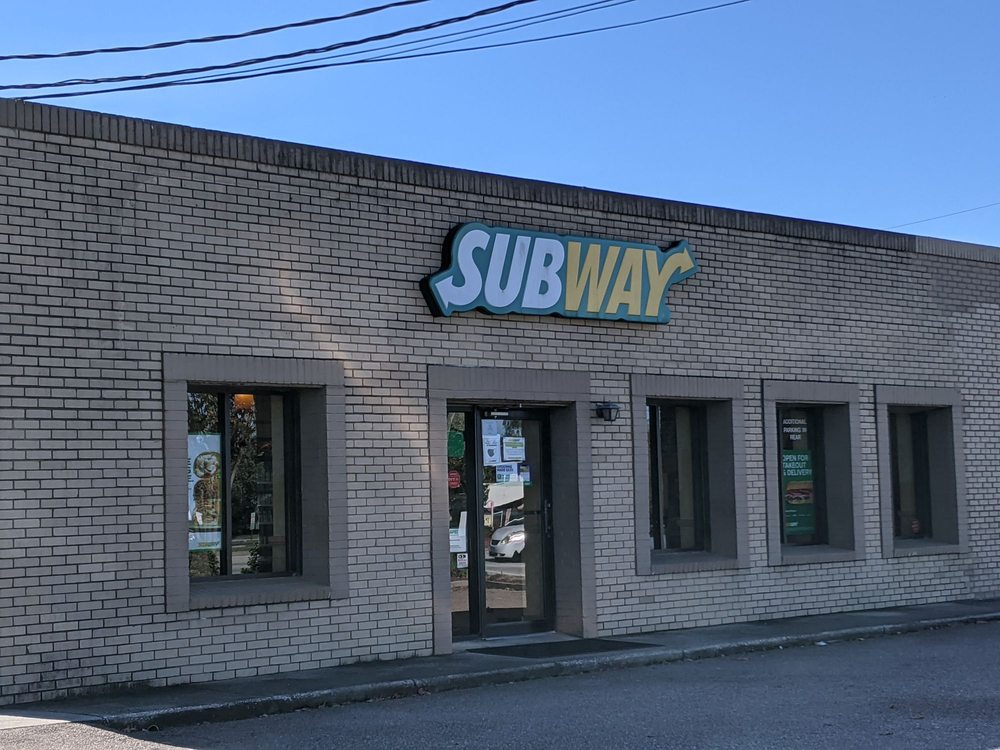 Subway Logo