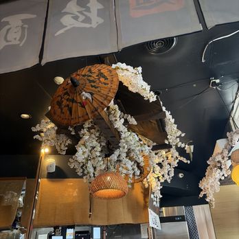 Orange Roll & Sushi 139 - Sushi Bars Near Me - Tustin, California