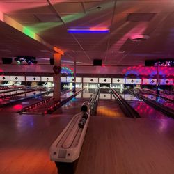 Johnson's Duckpin Lanes